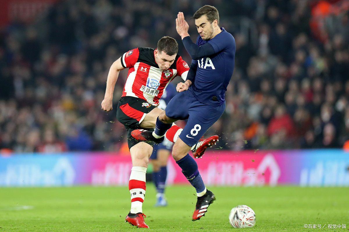 九游娱乐官方 勒沃库森阵容图 